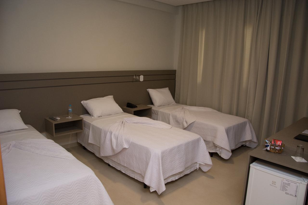 Pak Suítes Hotel Luis Eduardo Magalhaes Exterior foto